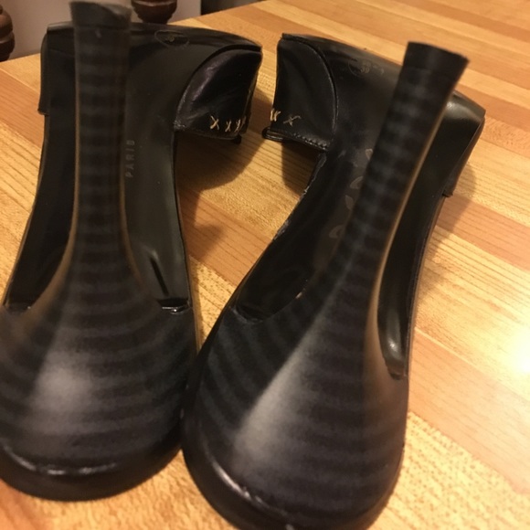 BCBG Paris heels - Picture 5 of 7